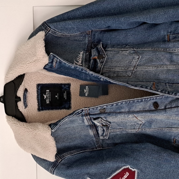 Hollister Other - Hollister SHERPA-LINED DENIM TRUCKER JACKET
